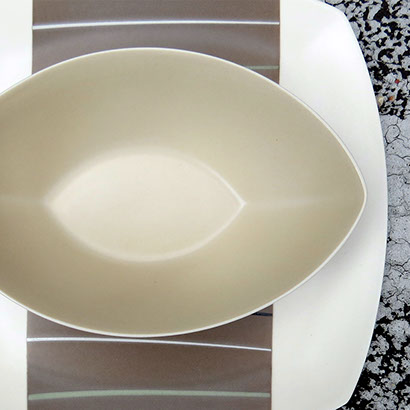 Color/Texture dinnerware 1 large